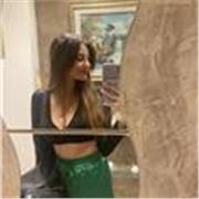 Diplomata presso liceo linguistico e attualmente studentessa di medicina. Offro aiuto online