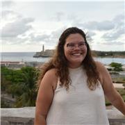 Graduada en Estudios Internacionales y Ciencias Política. Clases de inglés, lengua y literatura, historia. ESO y Bachillerato