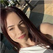 Profesora titulada en enseñanza bilingüe  de inglès, italiano o serbio con una metodología innovadora y motivadora.