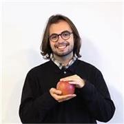Laureato in Mediazione Linguistica, attualmente studente magistrale di lingua giapponese. Offro aiuto compiti per tutte le fasce