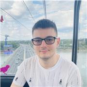 Diplomato dell’Istituto tecnico Blaise Pascal in Amministrazione, Finanza e marketing con 100/100 offre lezioni di matematica