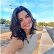 Profesor de apoyo escolar especializado en dar clase a niños online o presencial