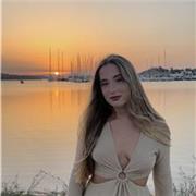 Doy clases tanto presenciales como online de todos los niveles con un horario flexible para cada alumno