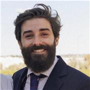 Soy Manuel Torres Gálvez, graduado en Derecho y Administración y Dirección de Empresas. 
Me gustaría dar clases sobre todas las materias que se pueden cursar a lo largo de la ESO Y BACHILLERATO.
Soy de Córdoba y podría dar las clases tanto de modo presenc