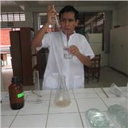 profesor de biologia, quimica, microbiologia y biologia molecular para niños y jovenes