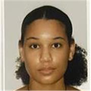 Professeur de Philosophie, diplômée d’un master, offre des cours en ligne.