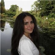 I give private lessons for anyone who’s interested at improving their german!