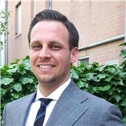 Laureato in Giurisprudenza offre lezioni di Diritto