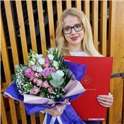 Englischlehrerin bietet individuellen Online-Unterricht für alle Sprachniveaus