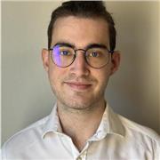 Étudiant en psychologie ayant des bonnes notions en anglais