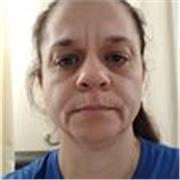 Tenho graduação em Pedagogia e pós graduação em Educação Especial