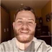 Aktuell Schüler im BKFH, besitze das Sprachzertifikat B2