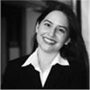 Profesora de inglés que dicta clases a niños entre la edad de 3-6 años