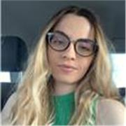 Hola! Me ofrezco para dar clases particulares de inglés a niños/as de primaria, actualmente estoy en la escuela oficial de idiomas cursando el B2, teniendo ya el certificado de B1