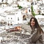 Aiuto compito per scuole elementari, medie e superiori su Inglese, Geografia, Economia Aziendale, Diritto o Marketing