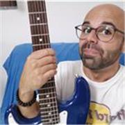 Impartisco lezioni base di chitarra