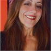 Soy profesora titulada en IA y actualmente ejerzo de profesora presencial en certificado de la comunidad de madrid de 1200 horas.