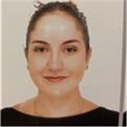 Estudiante de educación primaria se propone para dar clases particulares de idiomas o refuerzo escolar de primaria o cuidado niños