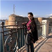 Docente di Lettere con esperienza pluriennale, offro supporto sia per lezione (anche L2) sia per ripetizioni.