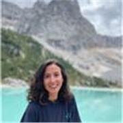 Profesora de múltiples asignaturas a todos los niveles (primaria, ESO y bachillerato). 