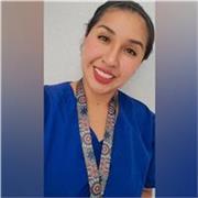 Terapeuta y Miss en Estimulacion temprana