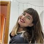 Profesora de Lengua Castellana y Literatura de todas las edades, sobre todo de segundo de bachillerato