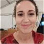Profesora con más de 5 años de experiencia atendiendo a alumnado de primaria y secundaria y con necesidades especiales 