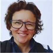 Profesora de Geografía e Historia con C1 de Inglés, Valenciano y Gallego