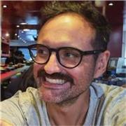 Professor particular de química com experiência em aulas presenciais e on-line. Reforço escolar e preparação para avaliações