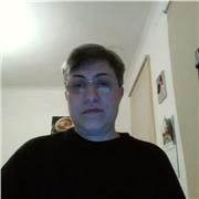 Romanian tutor teaching online English