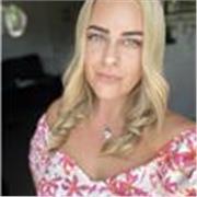 English tutor providing lessons for those who’s native language is not English
