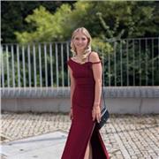 Ich war im Deutsch Leistungskurs und kann sehr gut Schülern in der Oberstufe durch ihr Abi helfen