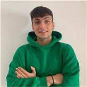 Studente del secondo anno presso l'Università degli studi di Teramo laureando in Turismo sostenibile con esperienza Erasmus studio presso  Universidad de Turismo adscrita a la ULPGC de Gran Canaria  di mesi 6 nell'isola di Lanzarote (Isole Canarie). Offr