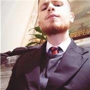 Studente Universitario per lezioni di italiano,per Elementari e Medie