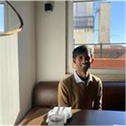 Profesor de inglés, apto para todas las edades y niveles.