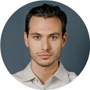 Deutschlehrer mit 5-jähriger Erfahrung bietet Deutsch-Unterricht für Kinder und Erwachsene in Berlin.