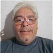 Profesor general básico con postítulo y magister en matemática