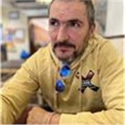 Profesional con más de 10 años de experiencia en grandes empresas