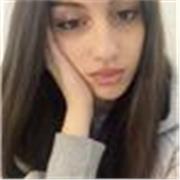 Ragazza diplomata al liceo linguistico che darebbe ripetizioni a bambini delle elementari e delle medie