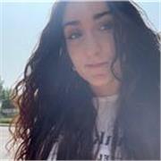 Ripetizioni di inglese e spagnolo per ragazzi delle medie date da una studentessa del liceo che segue il programma Dual Diploma di Miami