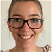 Profesora de educación infantil y pedagogía terapéutica con DECA