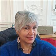 Franco -Colombienne depuis quelques annees je travail pour vous faire apprendre a parler l'espagnol