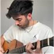 Vuoi Imparare a Suonare la Chitarra? Lezioni Personalizzate con Chitarrista Professionista