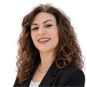 Graduada en Trabajo Social y directora de residencia de centro sociosanitario