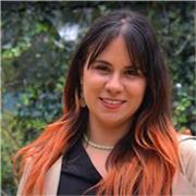 Profesora de Lengua de Señas, Lectura y Escritura