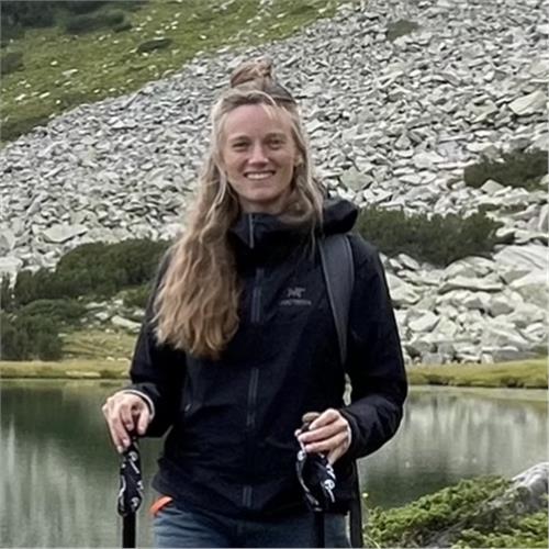 Anna Lu Privatlehrerin online