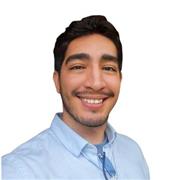 Biólogo que imparte clases a niños, adolescentes y universitarios