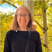 I am in the last year of my PhD. I'm interested in teaching biology, and specifically botany to university students.