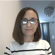 An English tutor with 30 years of experince, working with all age groups
