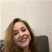 Licenciada de ciencias biológicas, profesora de quimica, biologia, matematica